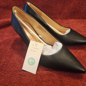 A New Day Cindy Black Pointed Toe Kitten Heel Pumps 8.5W